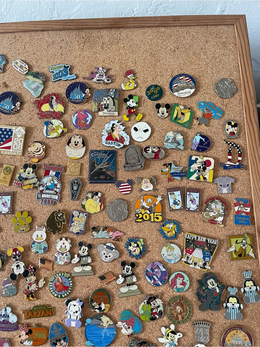 Disney pins - Picture 4 of 5